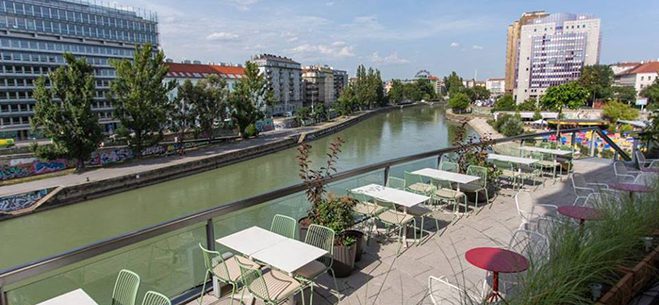 Klyo Dachterrassen Opening Party Vienna Wurstelstand